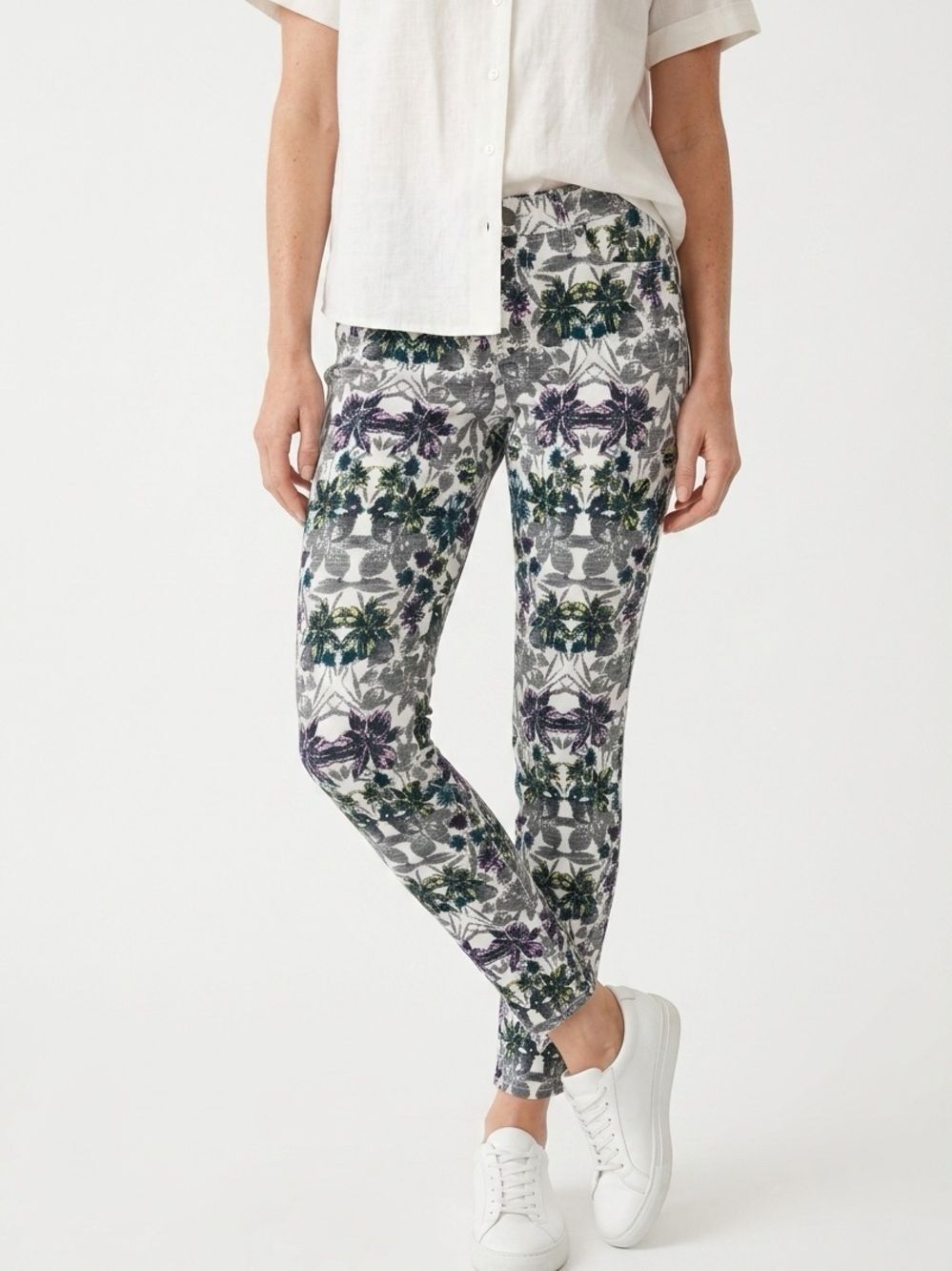 VICTORIA’S SECRET | Midrise Siren Skinny Jeans Floral Print Women’s Size 2